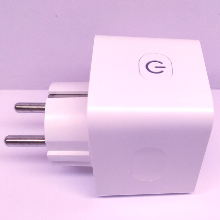 INTELIGENTNE GNIAZDKO LEDVANCE SMART+ WIFI PLUG 10A 230V !OPIS! (4)
