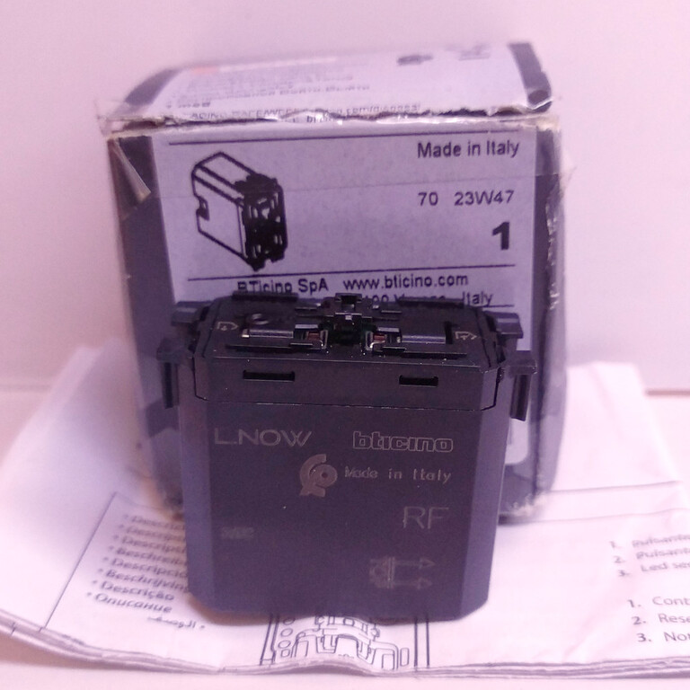 ŁĄCZNIK STEROWNIK BEZPRZEWODOWY DO ROLET BTICINO LIVING NOW K4570CWI (5)